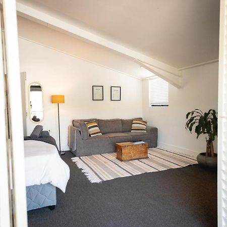 Central Mountain View Apartment, Hermanus Waterfront Eksteriør bilde