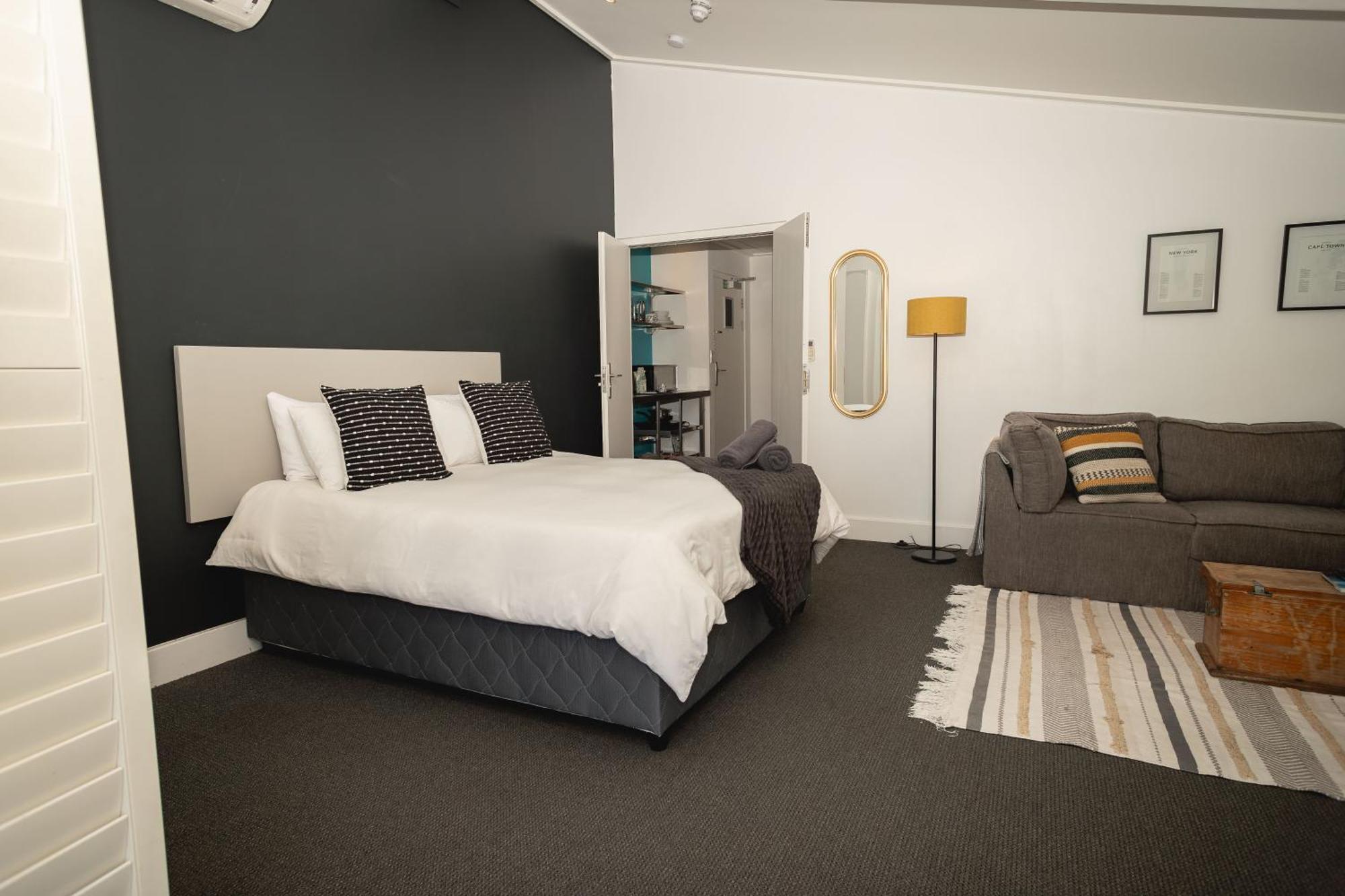 Central Mountain View Apartment, Hermanus Waterfront Eksteriør bilde